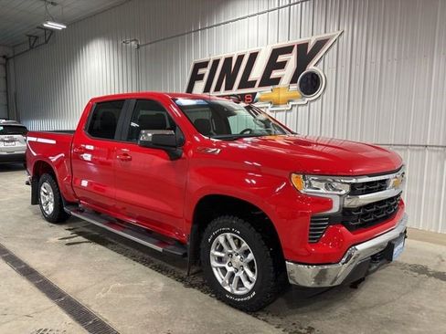 Certified 2024 Chevrolet Silverado 1500 LT w/ Z71 Off-Road Package AWD/4WD image 7