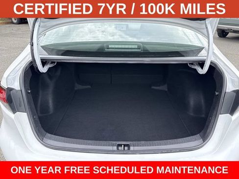 Used 2024 Toyota Corolla Sedan FWD image 12