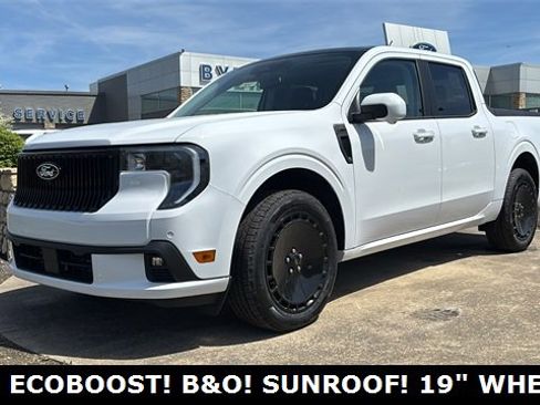 New 2025 Ford Maverick Lobo image 9