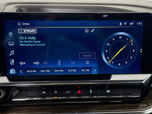 Used 2024 Chevrolet Silverado 1500 LT w/ Protection Package image 16