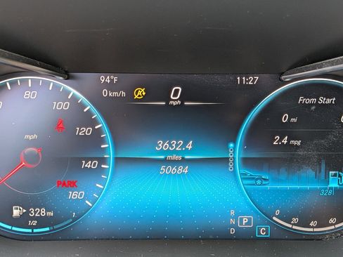 Used 2021 Mercedes-Benz C 300 Sedan image 9