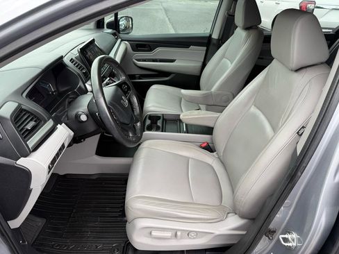 Used 2018 Honda Odyssey EX-L image 11