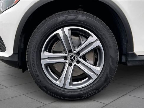 Used 2019 Mercedes-Benz GLC 300 image 11