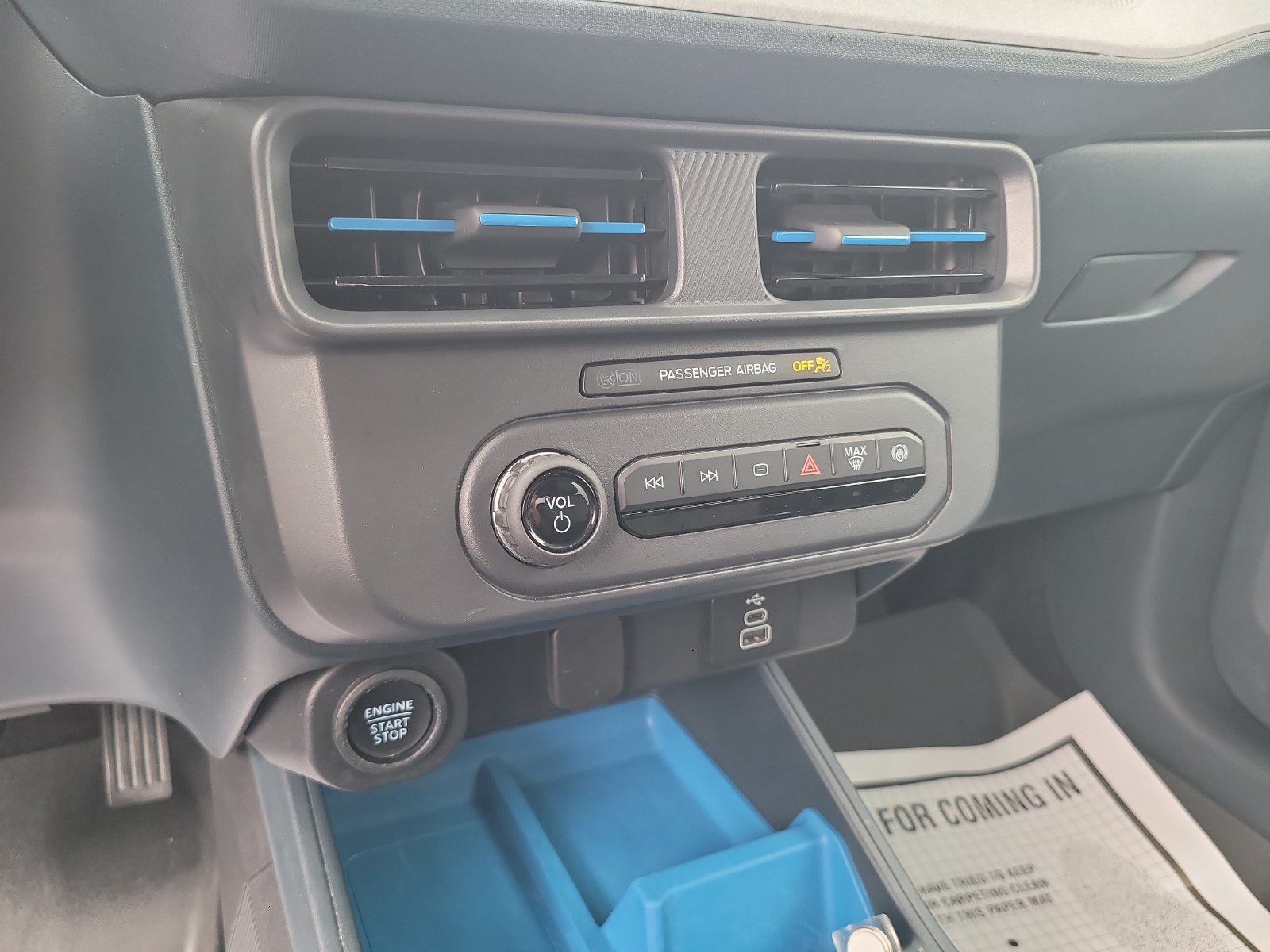 Used 2025 Ford Maverick XLT FWD image 18