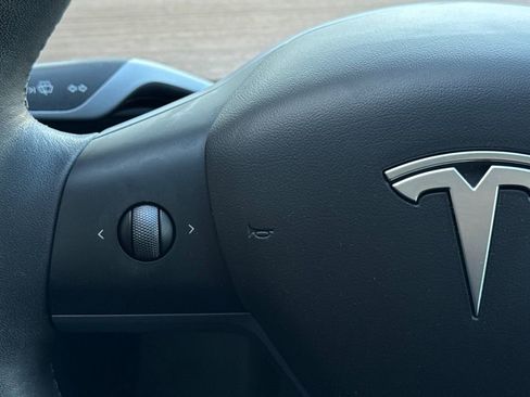 Used 2023 Tesla Model 3 Performance image 26