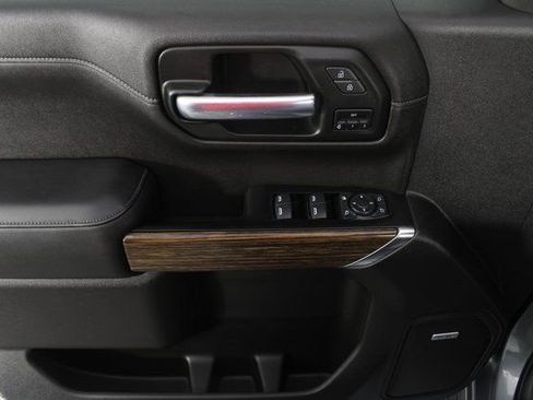 Used 2020 Chevrolet Silverado 1500 High Country image 14