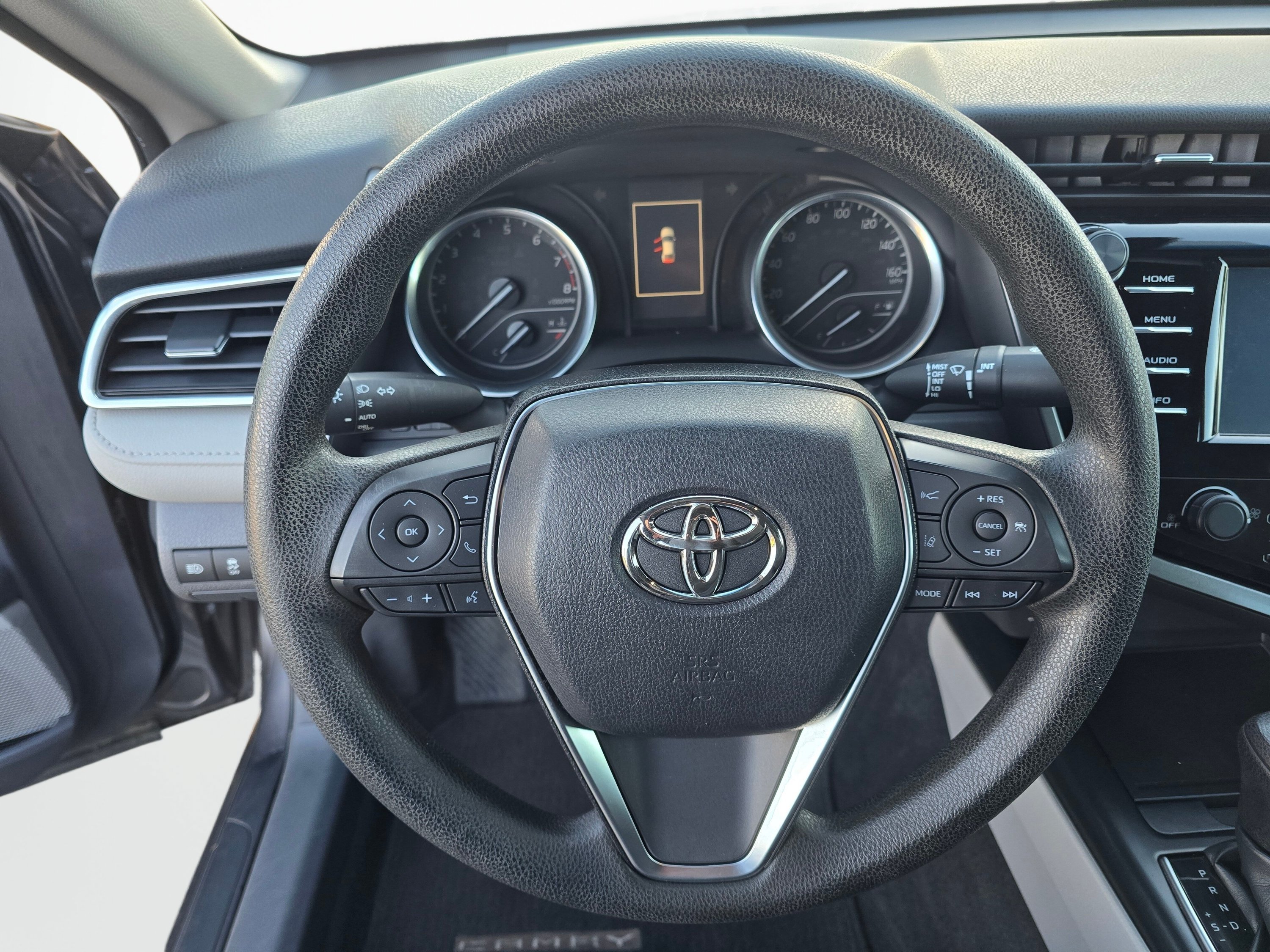 Used 2018 Toyota Camry LE w/ Moonroof Package FWD image 13