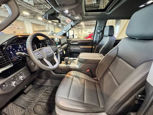 New 2026 GMC Sierra 1500 SLT w/ SLT Premium Plus Package image 15