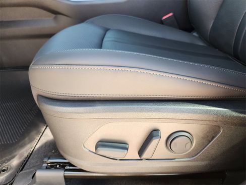 New 2026 Kia Sorento S image 17