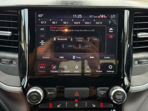 Used 2020 RAM 1500 Big Horn AWD/4WD image 25