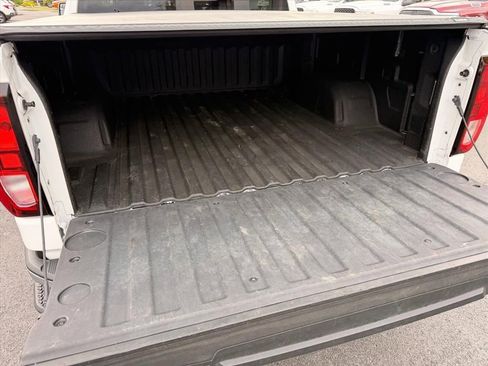 Used 2024 GMC Sierra 1500 Pro w/ Pro Value Package AWD/4WD image 22
