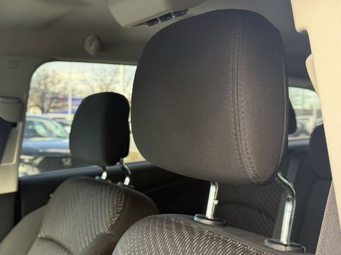Used 2015 Dodge Journey SXT w/ Flexible Seating Group image 11