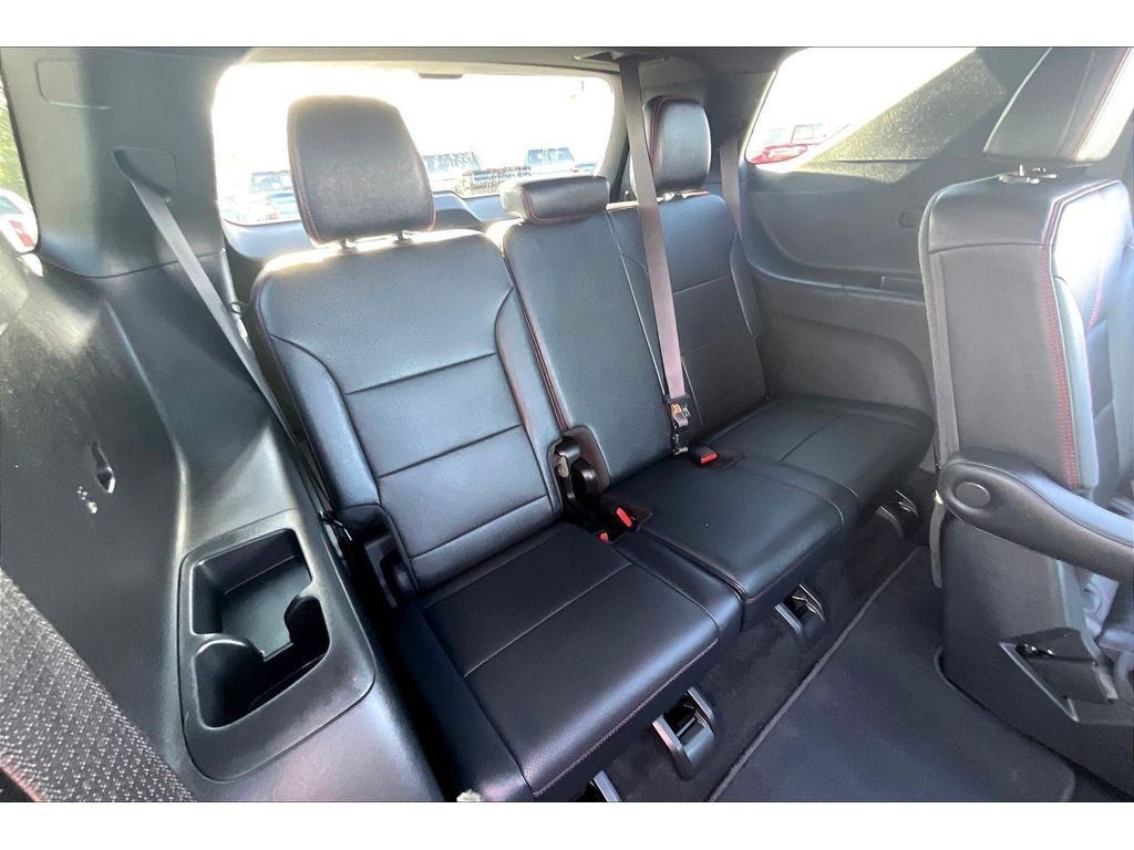 Used 2024 Chevrolet Traverse RS AWD/4WD image 30