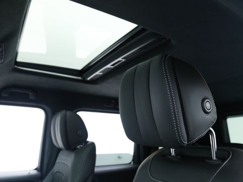 Used 2025 Mercedes-Benz G 550 image 26
