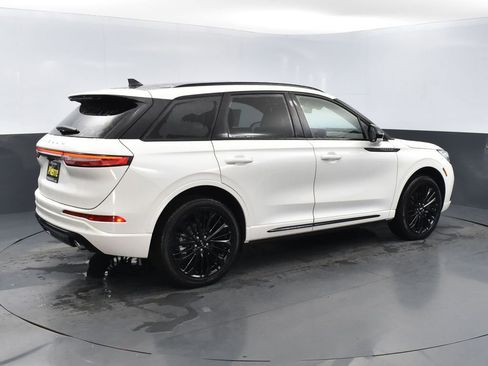 New 2025 Lincoln Corsair Grand Touring w/ Equipment Group 301A image 4