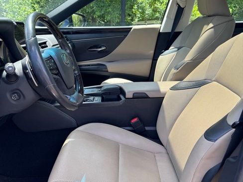 Used 2021 Lexus ES 350 w/ Premium Package FWD image 10