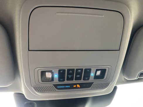 Certified 2023 Ford Explorer XLT w/ Equipment Group 202A AWD/4WD image 37