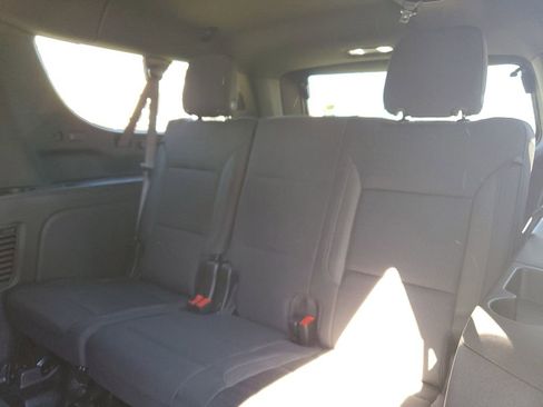 New 2026 Chevrolet Suburban LS image 13