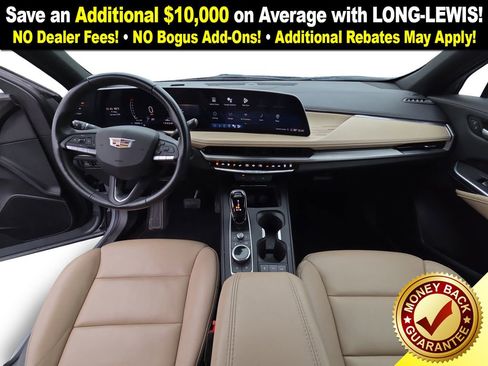 Used 2024 Cadillac XT4 Premium Luxury image 17