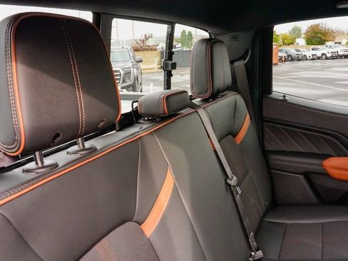New 2026 GMC Canyon AT4 AWD/4WD image 10
