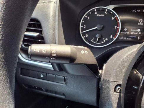 Certified 2023 Nissan Rogue SV FWD image 25