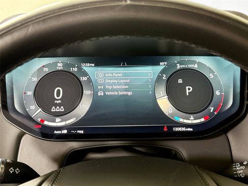 Used 2024 Land Rover Range Rover Sport Dynamic SE image 17