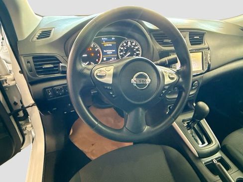 Used 2019 Nissan Sentra S FWD image 12