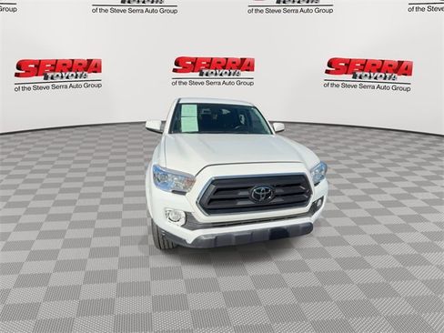 Used 2022 Toyota Tacoma SR5 image 4