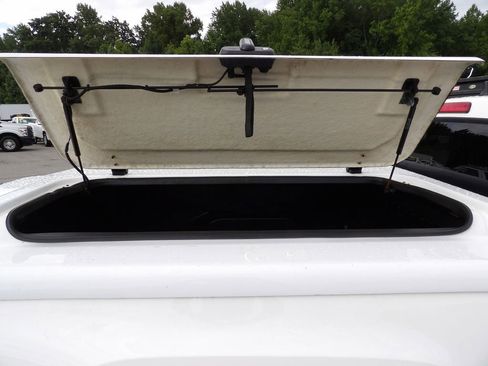 Used 2020 Toyota Tacoma SR image 46