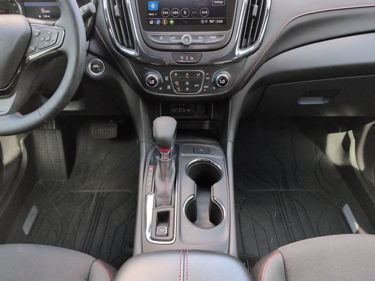 Used 2024 Chevrolet Equinox RS AWD/4WD image 18