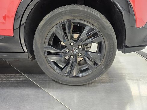 Used 2024 Buick Encore GX Sport Touring FWD image 10