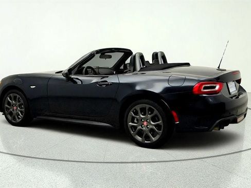Used 2017 FIAT 124 Spider Abarth RWD image 7