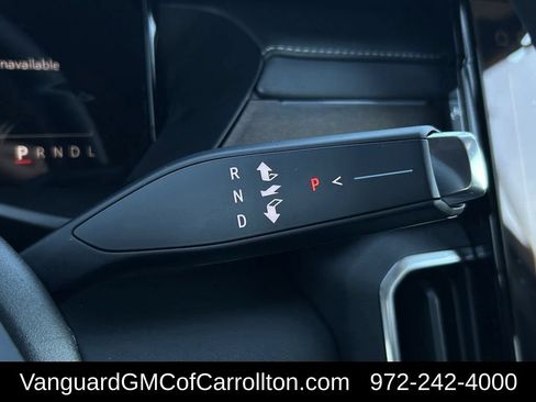 New 2026 GMC Acadia Denali Ultimate w/ LPO, Floor Liner Package AWD/4WD image 15