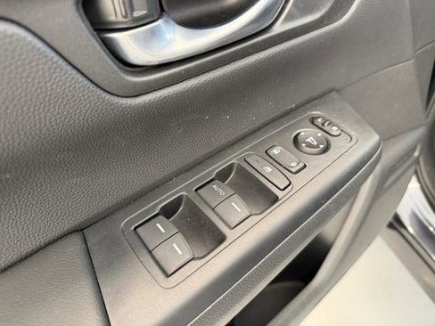 Used 2026 Honda CR-V LX image 24