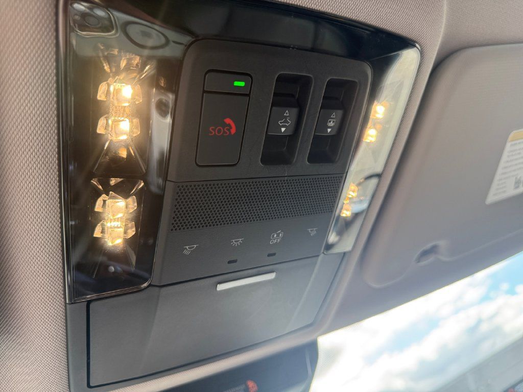 Used 2026 Mitsubishi Outlander AWD image 36