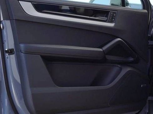 New 2026 Porsche Cayenne S AWD/4WD image 9