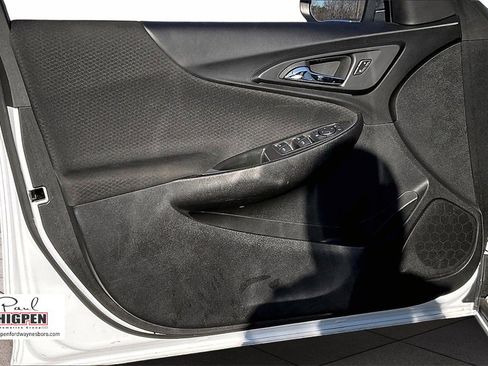 Used 2024 Chevrolet Malibu LT image 22