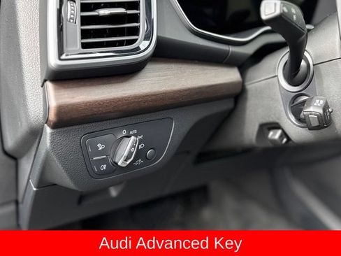 Used 2023 Audi Q5 2.0T Premium Plus w/ Premium Plus Package AWD/4WD image 15