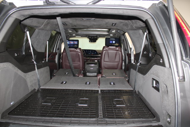 Certified 2022 Cadillac Escalade ESV Premium Luxury Platinum AWD/4WD image 36