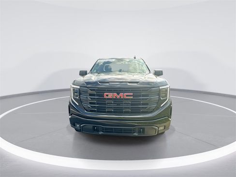 Used 2024 GMC Sierra 1500 Elevation image 3