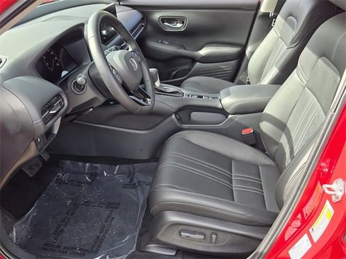 Used 2025 Honda HR-V EX-L image 10