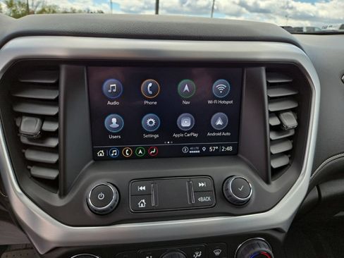 Certified 2023 GMC Acadia SLT AWD/4WD image 17