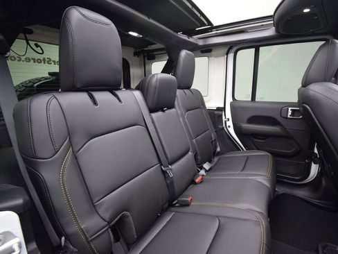 New 2025 Jeep Wrangler Unlimited Rubicon 392 AWD/4WD image 24