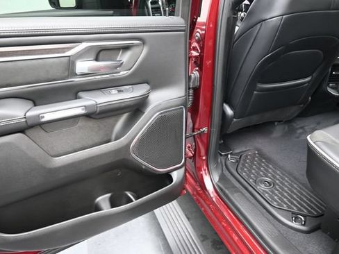 Used 2025 RAM 1500 Laramie w/ Laramie Southwest Edition AWD/4WD image 15