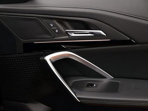 Used 2025 BMW X2 xDrive28i image 19