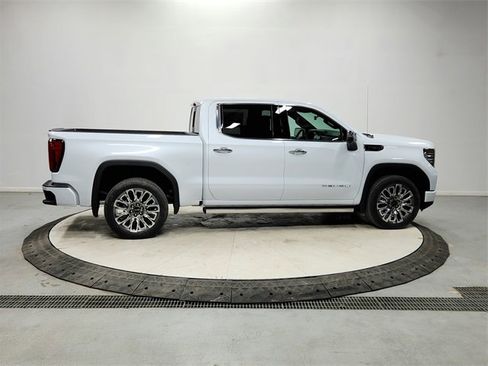 New 2026 GMC Sierra 1500 Denali Ultimate image 8