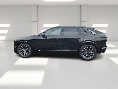New 2026 Cadillac Lyriq Sport image 2