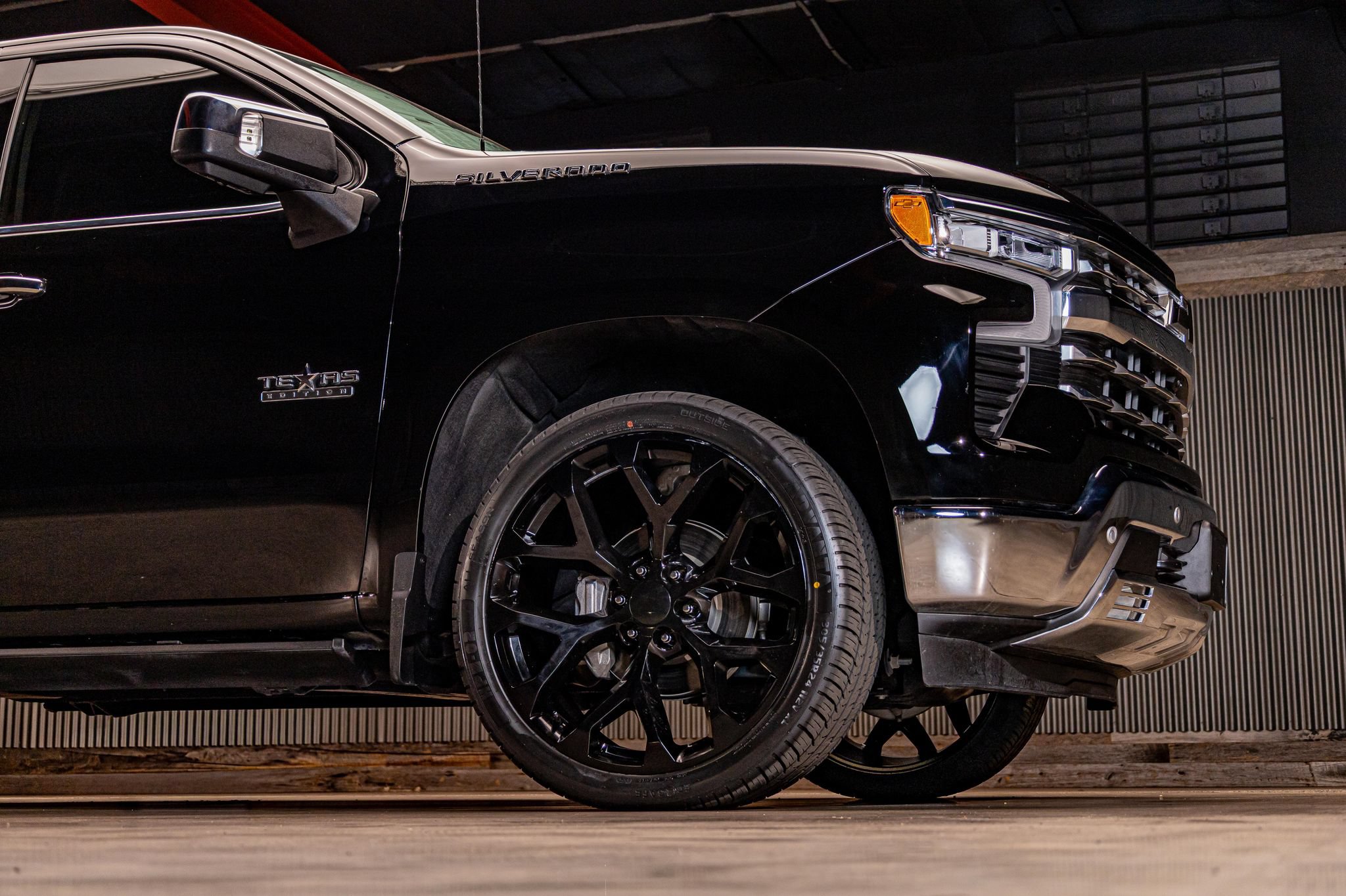 Used 2025 Chevrolet Silverado 1500 LTZ w/ LTZ Premium Texas Edition RWD image 36