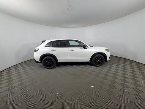 New 2026 Honda HR-V Sport image 2