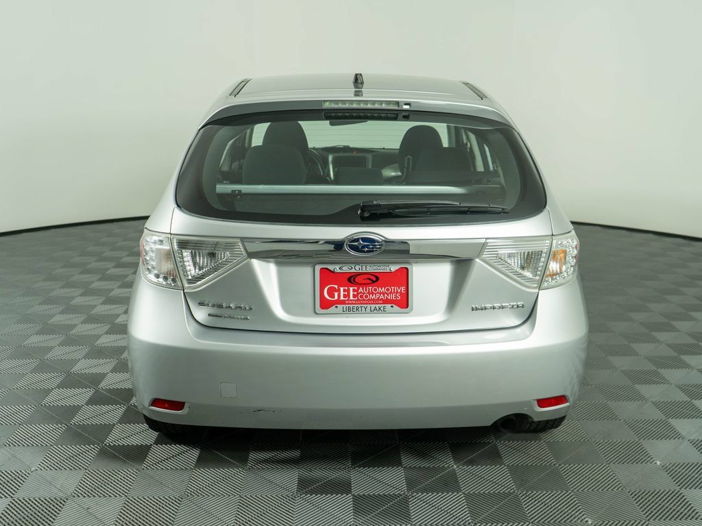 Used 2010 Subaru Impreza 2.5i AWD/4WD image 5